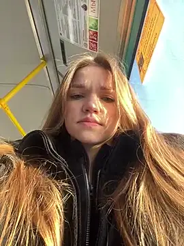 KitteCat online show from 02/04/25, 09:38