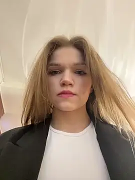 KitteCat online show from 03/07/25, 09:51