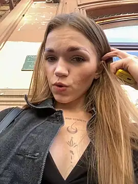 KitteCat online show from 09/09/25, 08:58