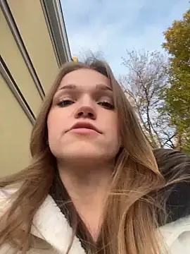 KitteCat online show from 10/19/25, 01:56