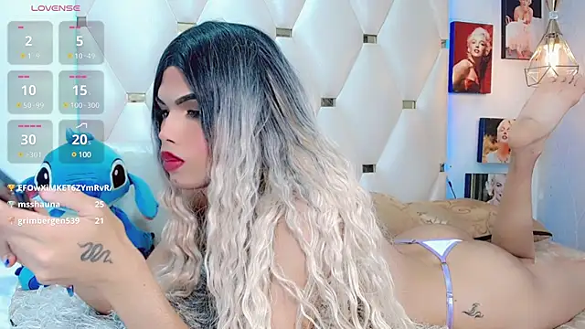 Niccolls Princess online show from 02/03/25, 01:52