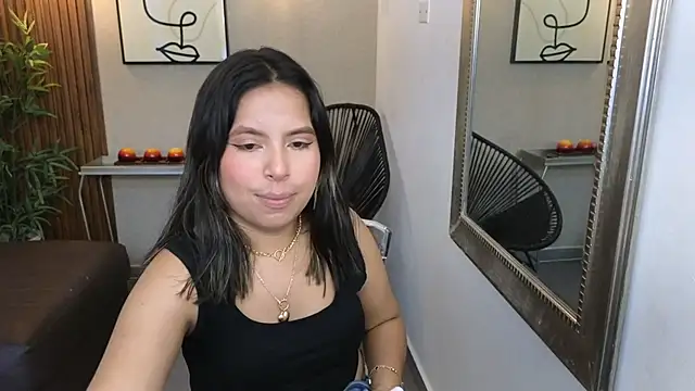 Sharlotte Milk online show from 11/06/25, 10:49