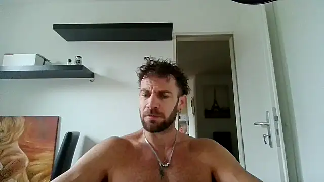 alpha-hunk online show from 09/23/25, 07:44