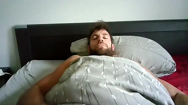 alpha-hunk online show from 10/12/25, 07:40