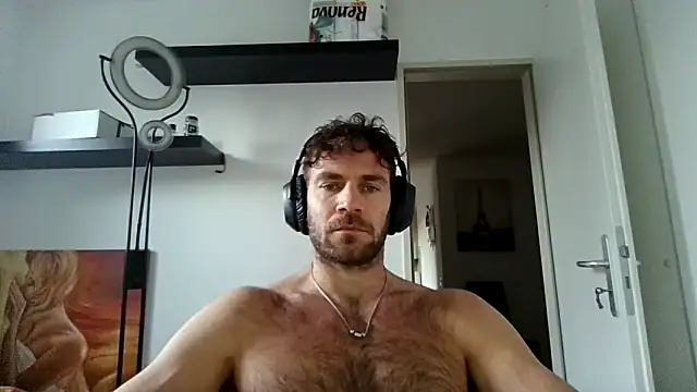 alpha-hunk online show from 11/25/25, 01:22