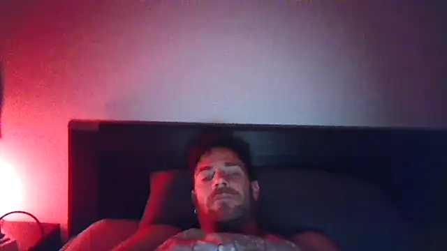 alpha-hunk online show from 12/17/25, 09:21