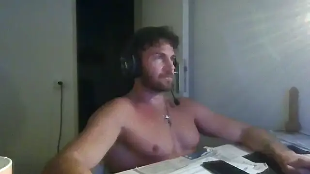 Snapshot of alpha-hunk chatting on 03/12/26, 07:42 alpha-hunk online show from 03/12/26, 07:42