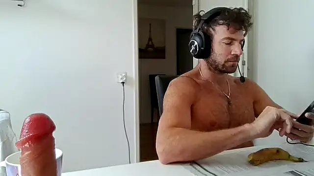 alpha-hunk online show from 05/16/26, 08:22