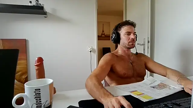 alpha-hunk online show from 05/21/26, 04:36