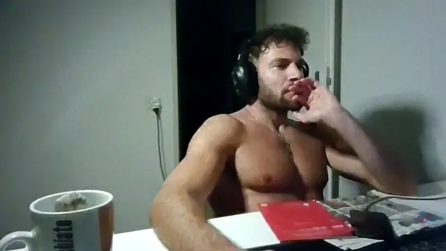 Snapshot of alpha-hunk chatting on 06/10/26, 08:52 alpha-hunk online show from 06/10/26, 08:52