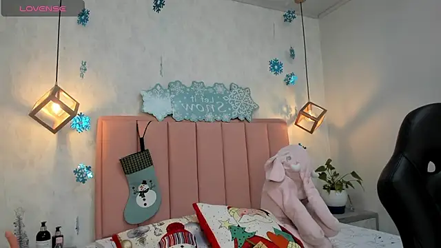 MAYROBERTSS online show from 12/19/24, 12:23