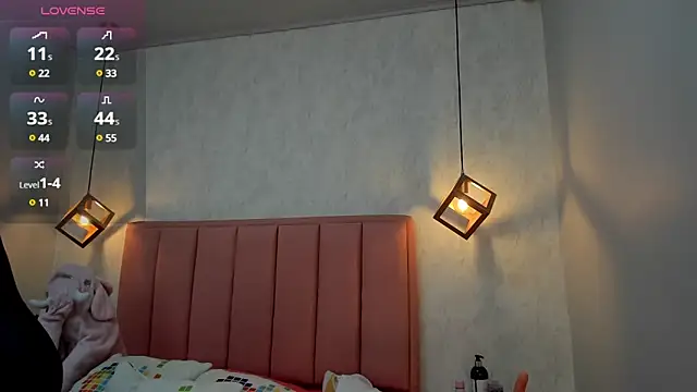 MAYROBERTSS online show from 01/14/25, 12:24