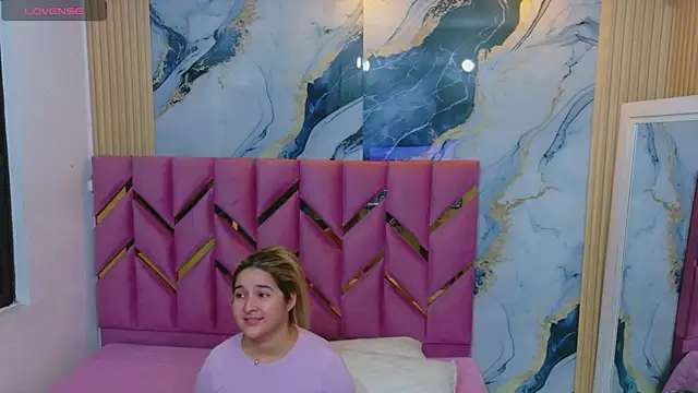 collegepawglovedaddy online show from 04/13/26, 08:03