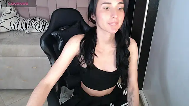 jesi daniels b online show from 12/10/24, 10:47