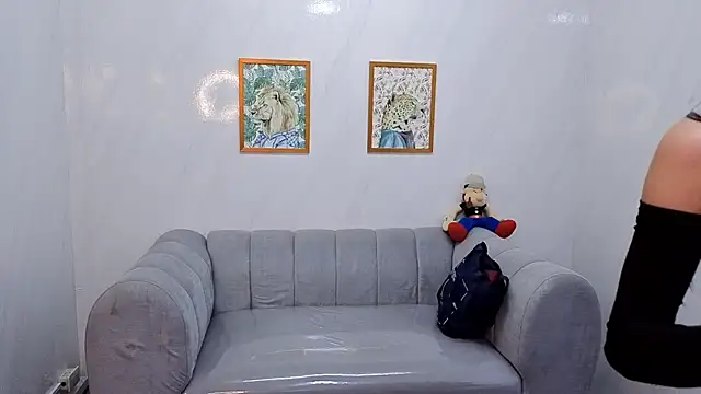 jesi daniels b online show from 02/02/25, 01:55