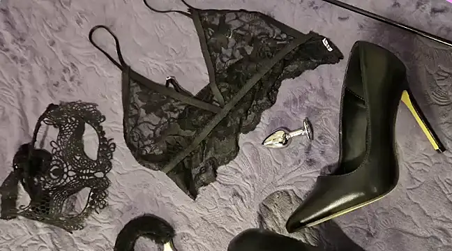 culbutemoi4 online show from 03/10/25, 01:10