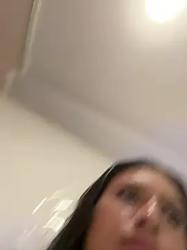 Snapshot of Kyna_euphoria chatting on 02/04/25, 08:38 Kyna euphoria online show from 02/04/25, 08:38