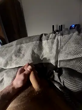 Snapshot of NiceBone000 chatting on 01/23/25, 05:31 NiceBone000 online show from 01/23/25, 05:31