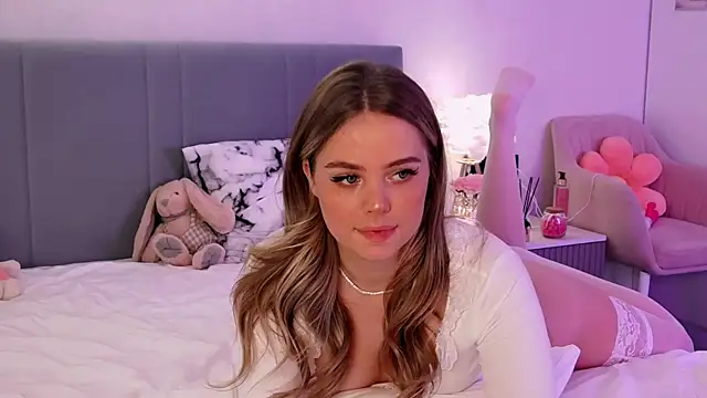 SIlviaBeyt online show from 01/17/25, 10:01