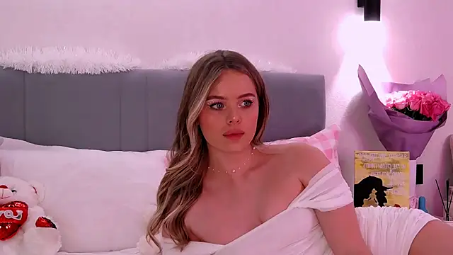 SIlviaBeyt online show from 03/09/25, 08:10