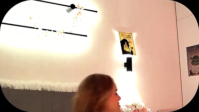 Snapshot of SIlviaBeyt chatting on 04/05/26, 08:06 SIlviaBeyt online show from 04/05/26, 08:06