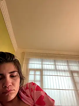 aurora divine online show from 12/20/25, 01:07