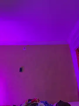 aurora divine online show from 03/05/26, 09:11