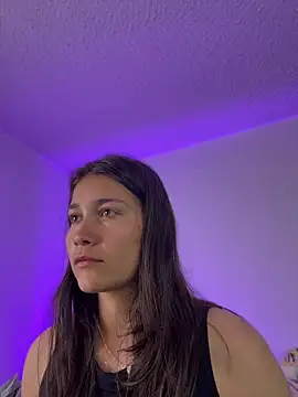 aurora divine online show from 04/14/26, 06:58