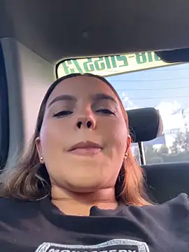 Snapshot of vivicolibri chatting on 10/24/25, 09:00 vivicolibri online show from 10/24/25, 09:00