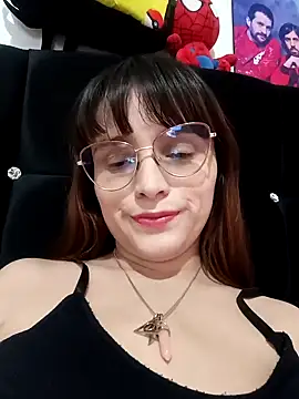 Lucyy-hess online show from 12/19/24, 12:13