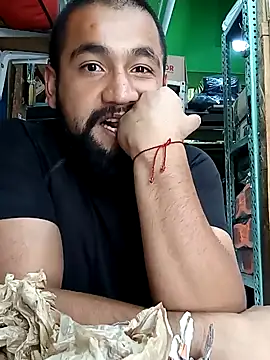 Snapshot of sabor_Latino_bdsm chatting on 01/29/25, 08:56 sabor Latino bdsm online show from 01/29/25, 08:56