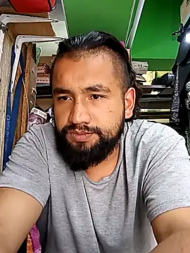 Snapshot of sabor_Latino_bdsm chatting on 02/19/25, 05:16 sabor Latino bdsm online show from 02/19/25, 05:16