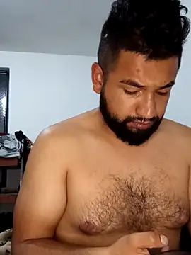 Snapshot of sabor_Latino_bdsm chatting on 09/17/25, 05:14 sabor Latino bdsm online show from 09/17/25, 05:14