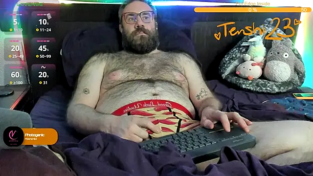 Snapshot of tenshi23strip chatting on 04/04/26, 06:22 tenshi23strip online show from 04/04/26, 06:22