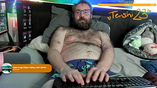 Snapshot of tenshi23strip chatting on 04/18/26, 05:11 tenshi23strip online show from 04/18/26, 05:11