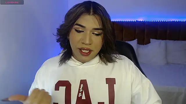 alexiaaross online show from 11/09/25, 09:02