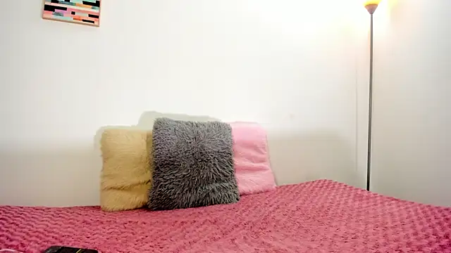 Snapshot of zandycooper chatting on 01/04/25, 05:58 zandycooper online show from 01/04/25, 05:58