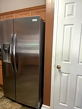 Snapshot of choclatepeaach chatting on 11/03/25, 06:31 choclatepeaach online show from 11/03/25, 06:31