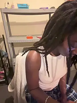 Snapshot of choclatepeaach chatting on 11/04/25, 08:57 choclatepeaach online show from 11/04/25, 08:57