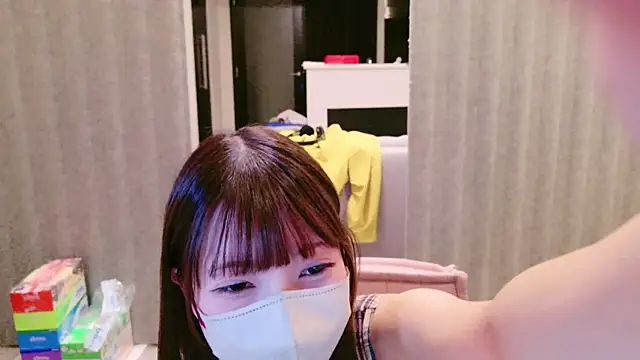 Snapshot of Naachan_-sub- chatting on 12/13/24, 12:06 Naachan -sub- online show from 12/13/24, 12:06