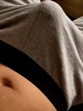 Snapshot of Tigerek_i_m chatting on 10/12/25, 07:13 Tigerek i m online show from 10/12/25, 07:13