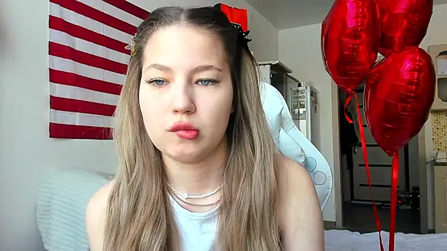 Snapshot of StefaTaylor chatting on 02/17/25, 09:35 StefaTaylor online show from 02/17/25, 09:35