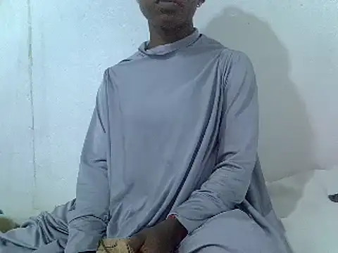 redassmama2 online show from 12/13/24, 04:49