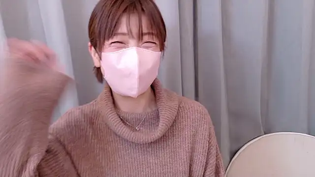 Risa 06 online show from 11/26/25, 11:00