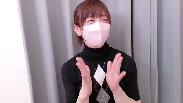 Risa 06 online show from 11/28/25, 11:57