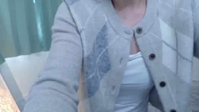 Risa 06 online show from 05/05/26, 09:56