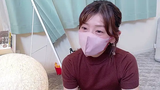 Risa 06 online show from 05/26/26, 12:01