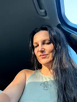 -OLYA- online show from 11/07/25, 02:06