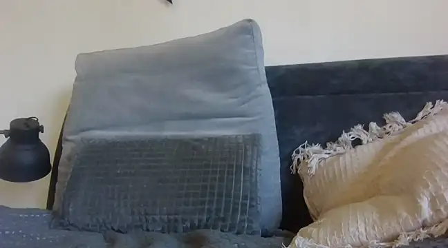 Snapshot of krizz84 chatting on 03/04/25, 09:51 krizz84 online show from 03/04/25, 09:51