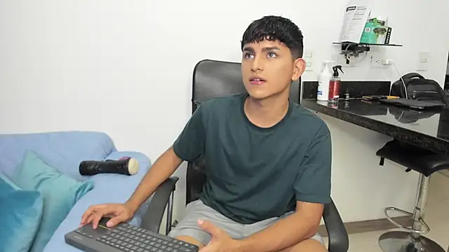 Lyam ap online show from 02/06/25, 06:08